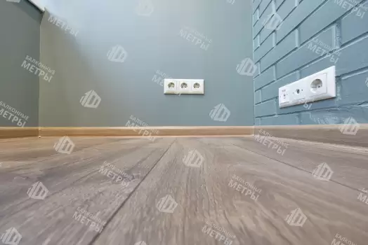 Отделка балкона гипсокартоном с покраской