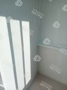 Остекление балкона и отделка стен Остекление балкона и отделка стен